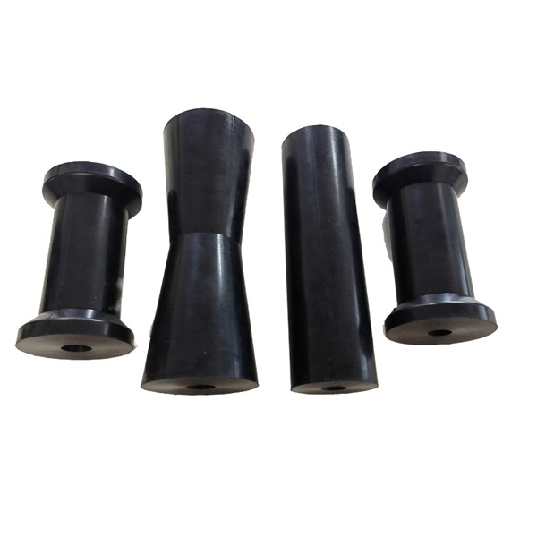 Rubber boat roller
