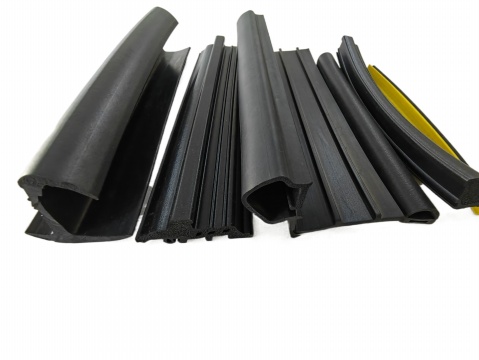 Dual hardness rubber profile