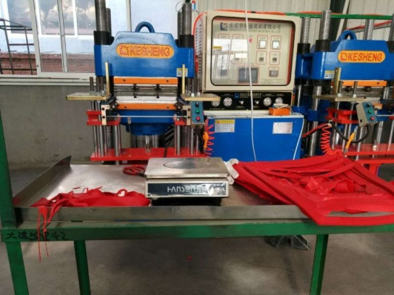 Workshop for colorful rubber part put into production today