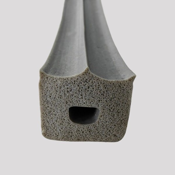 Silicone sponge extrusion