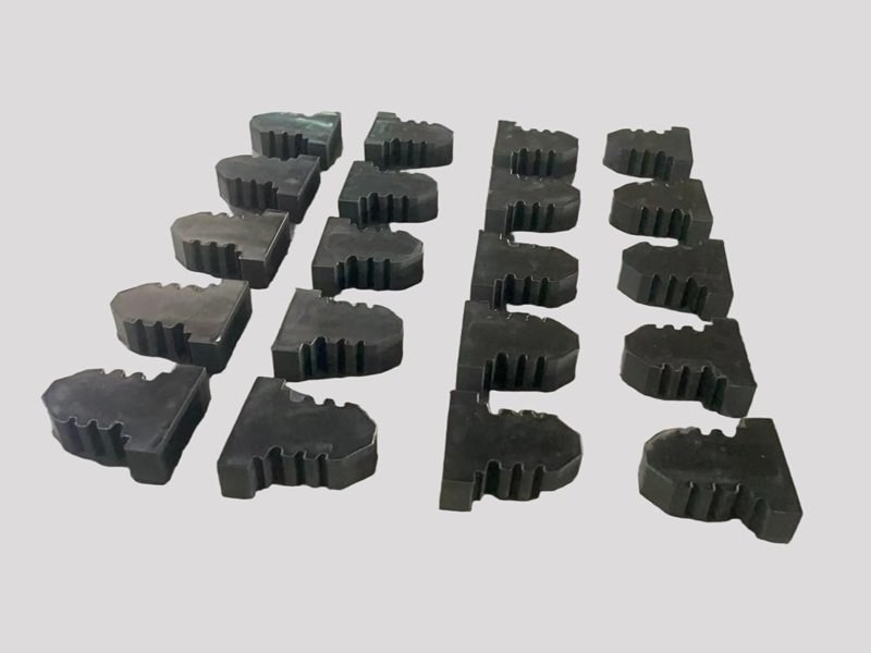 Mass Production of High-Performance Livestock Mat Fixing Wedge